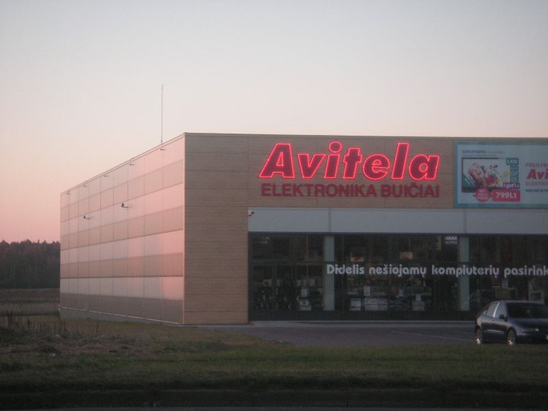 Stålhall som butikk
